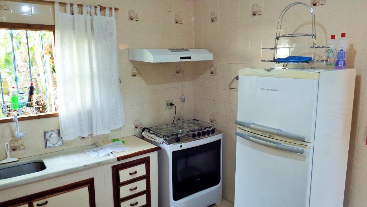 Casa Agradavel Com Piscina. Villa Miguel Pereira Buitenkant foto