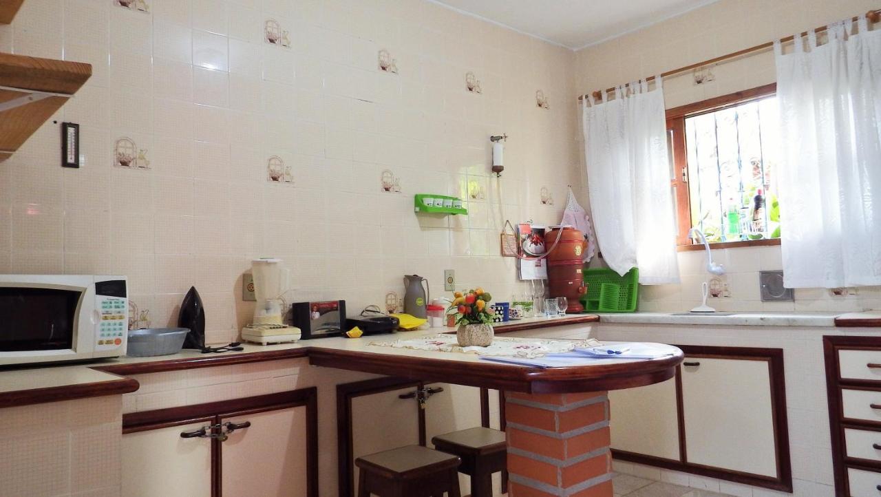 Casa Agradavel Com Piscina. Villa Miguel Pereira Buitenkant foto